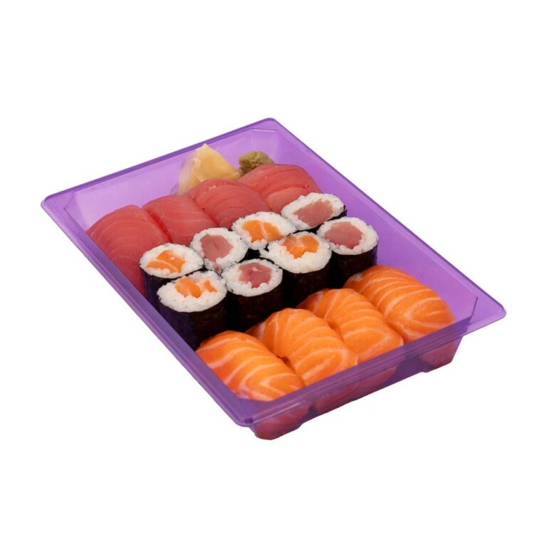 Comba A - 2 Nigiri and a roll